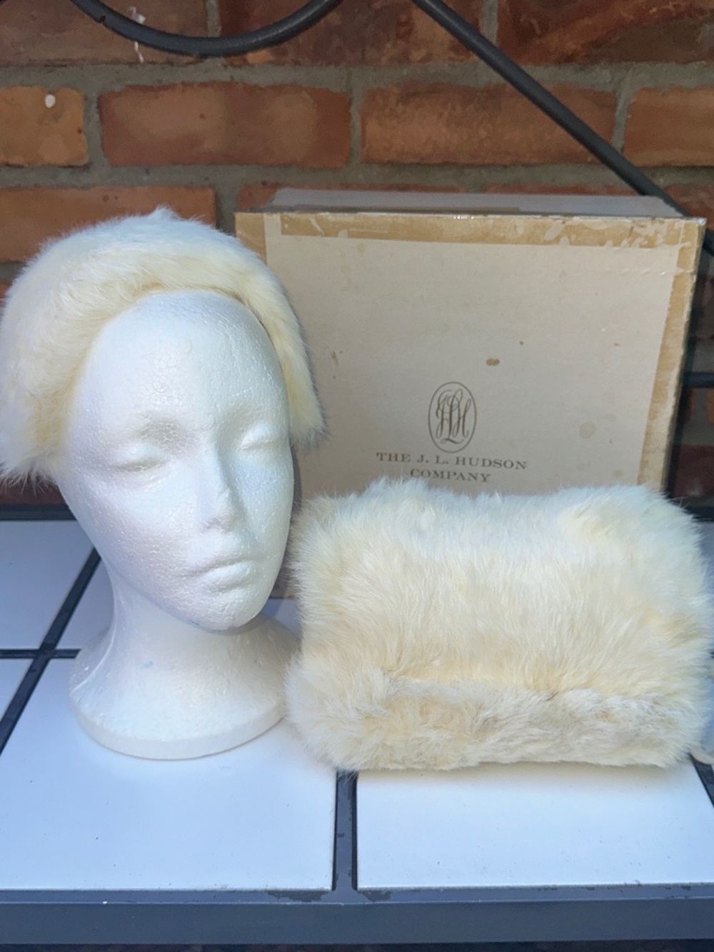 1950S REAL WHITE RABBIT FUR EAR MUFF HEAD BAND & HAND WARMER SET